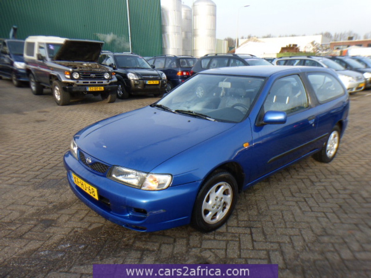 NISSAN Almera 1.4 64215 used, available from stock