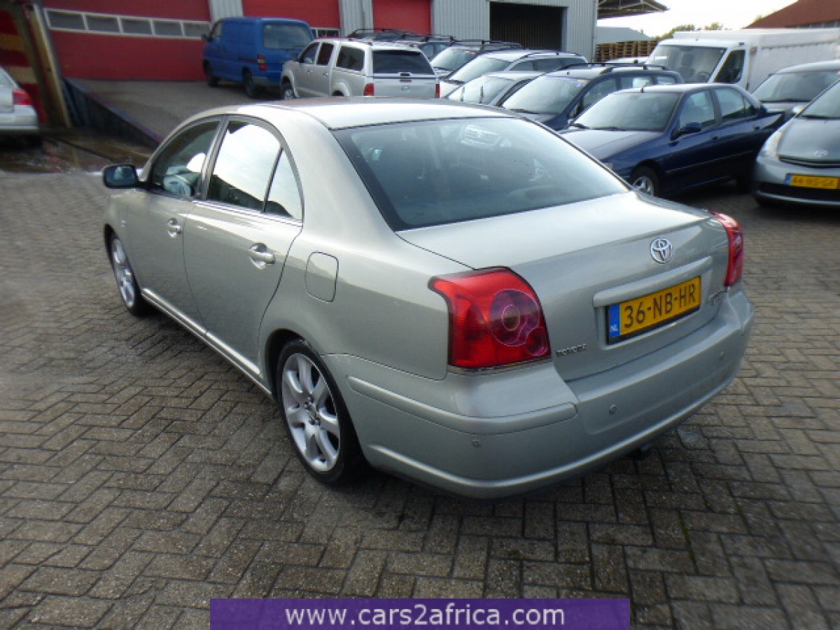 TOYOTA Avensis 2.0 65285 used, available from stock