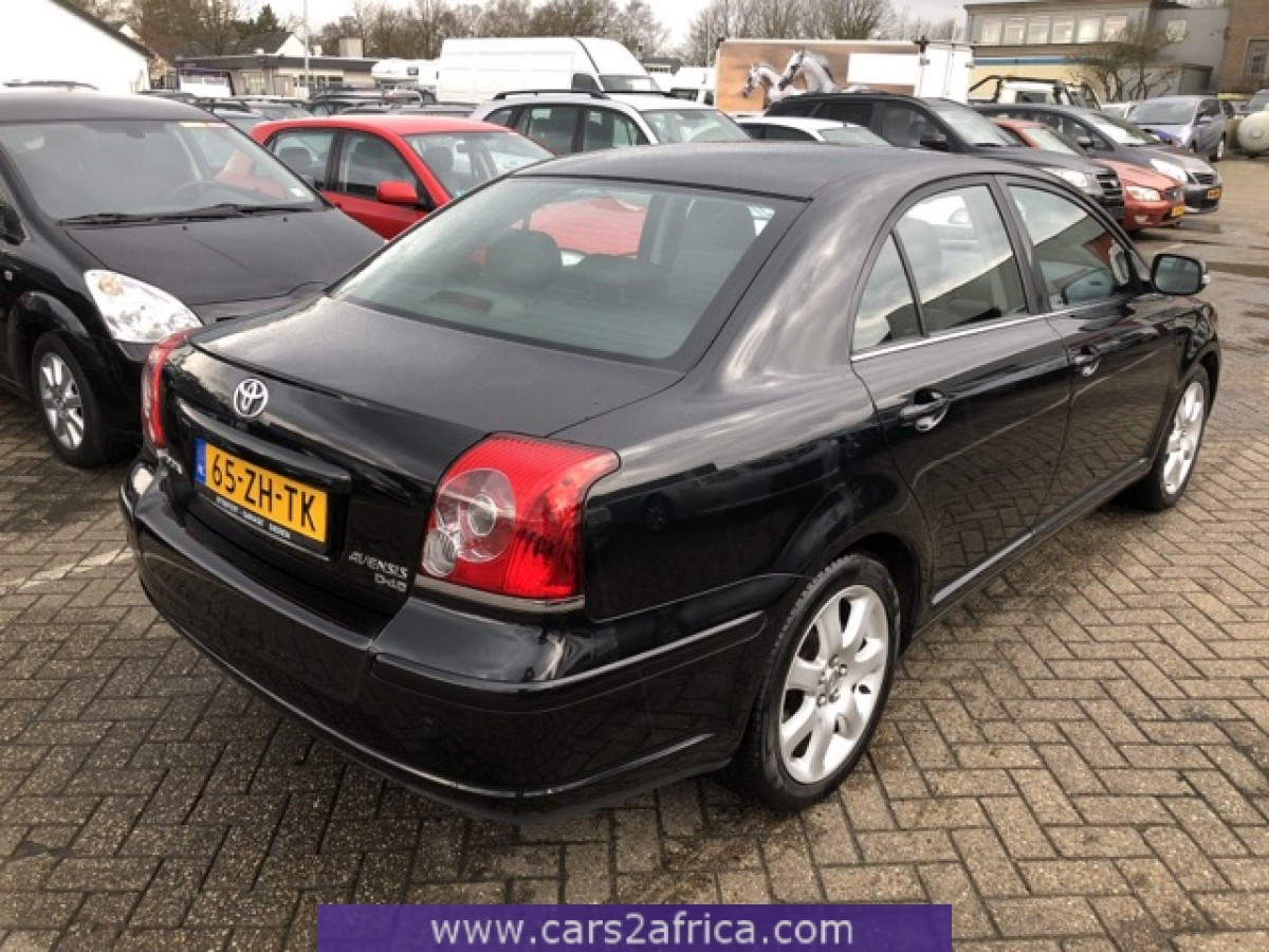 TOYOTA Avensis 2.0 D4D 66145 used, available from stock