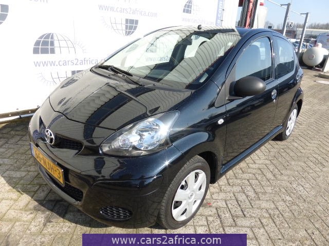 Daarbij scannen drempel TOYOTA Aygo 1.0 #62913 - used, available from stock