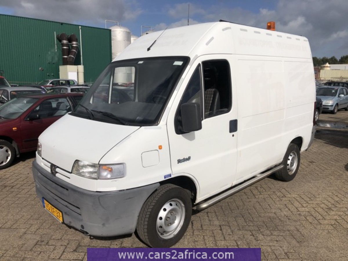 PEUGEOT Boxer 1.9 TD #66925 - used, available from stock