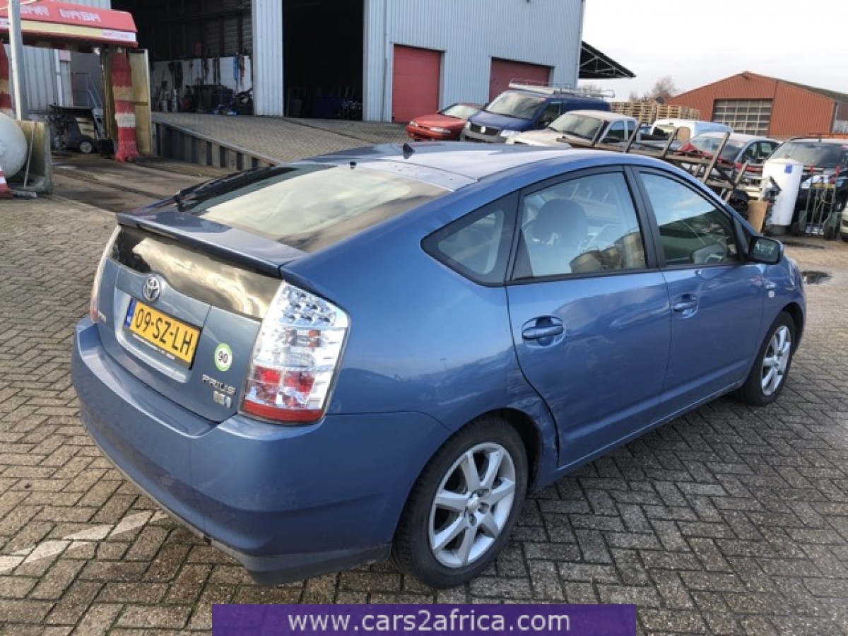 TOYOTA Prius 1.5 HSD 67224 used, available from stock