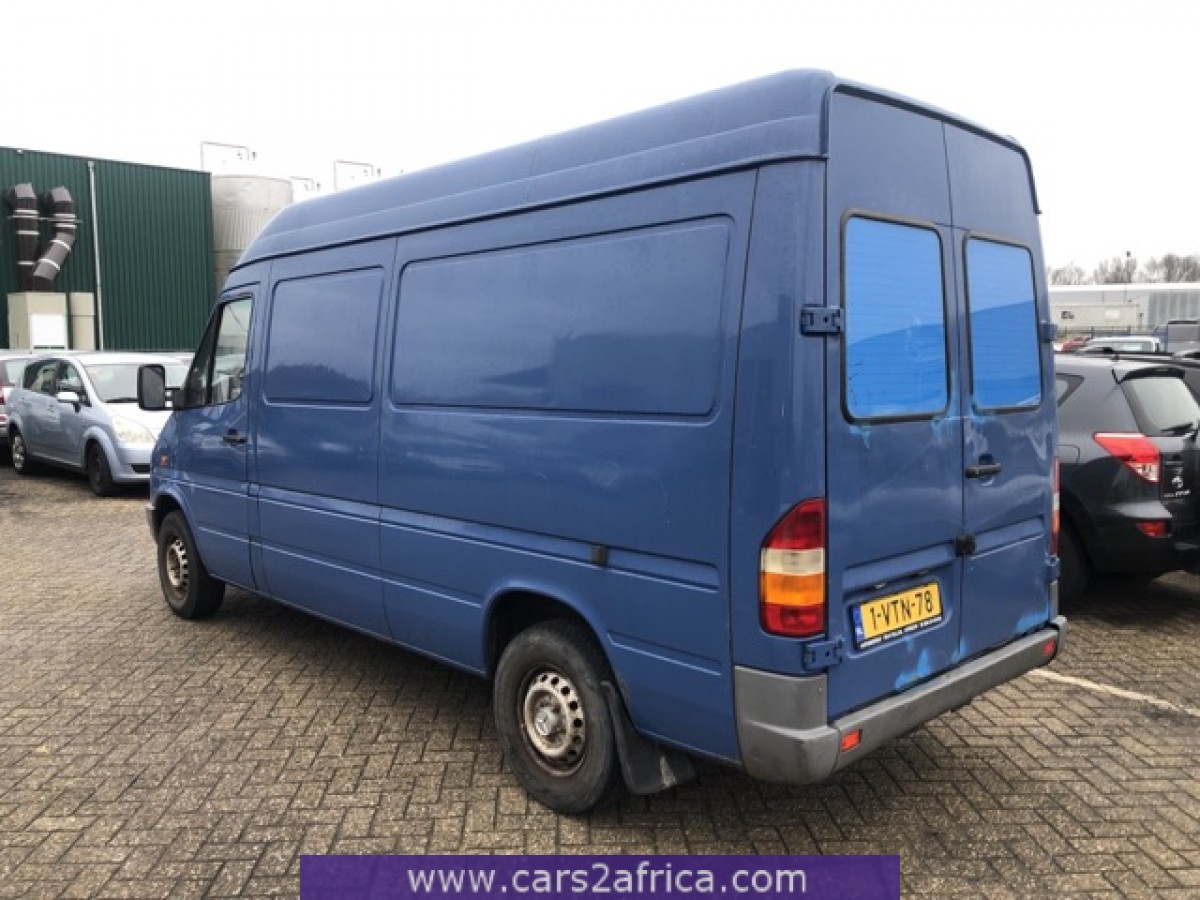 MERCEDESBENZ Sprinter 312 D 67253 used, available from