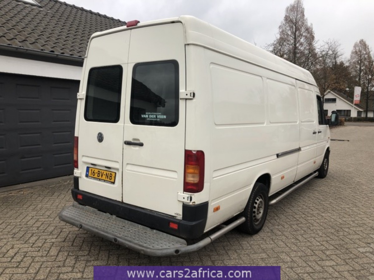 VOLKSWAGEN LT 2.5 TDi 67095 used, available from stock