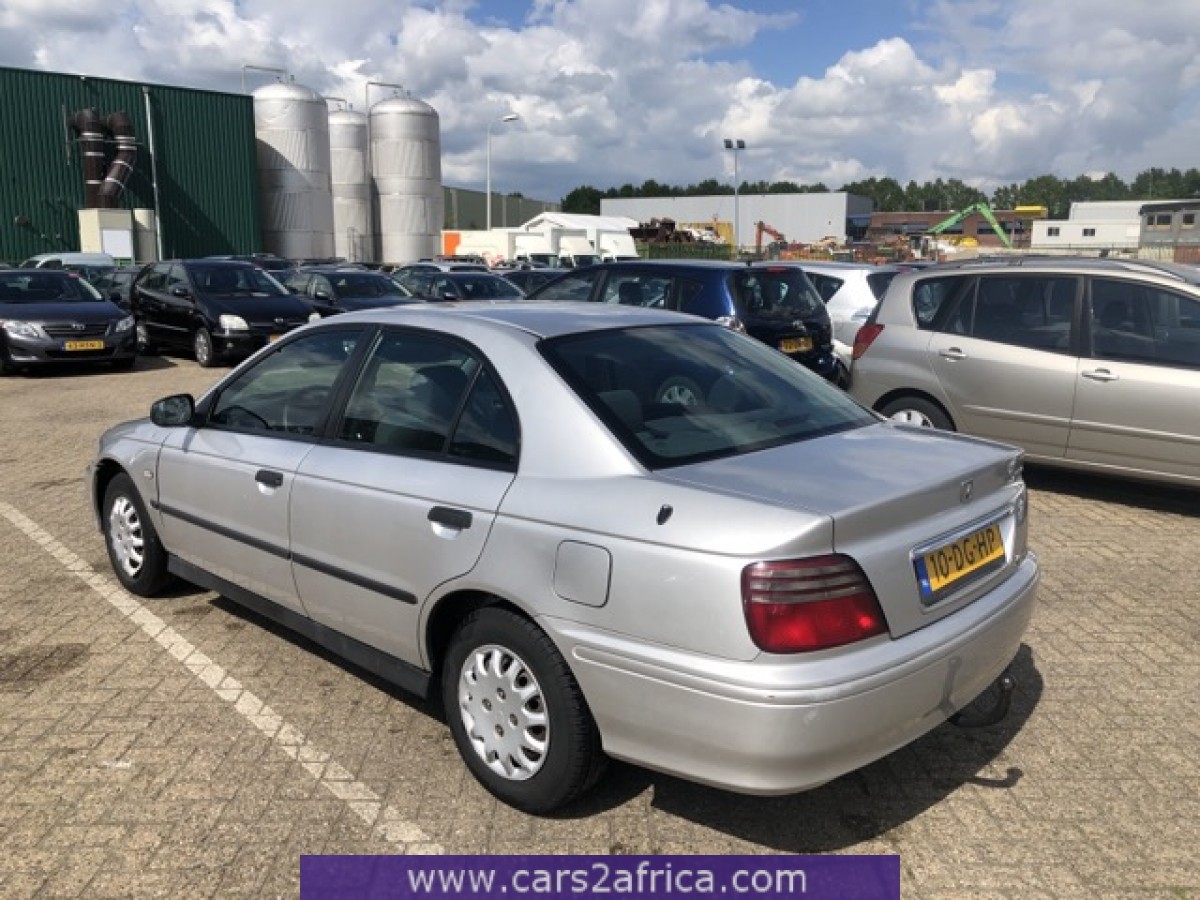 HONDA Accord 1.6 67748 used, available from stock