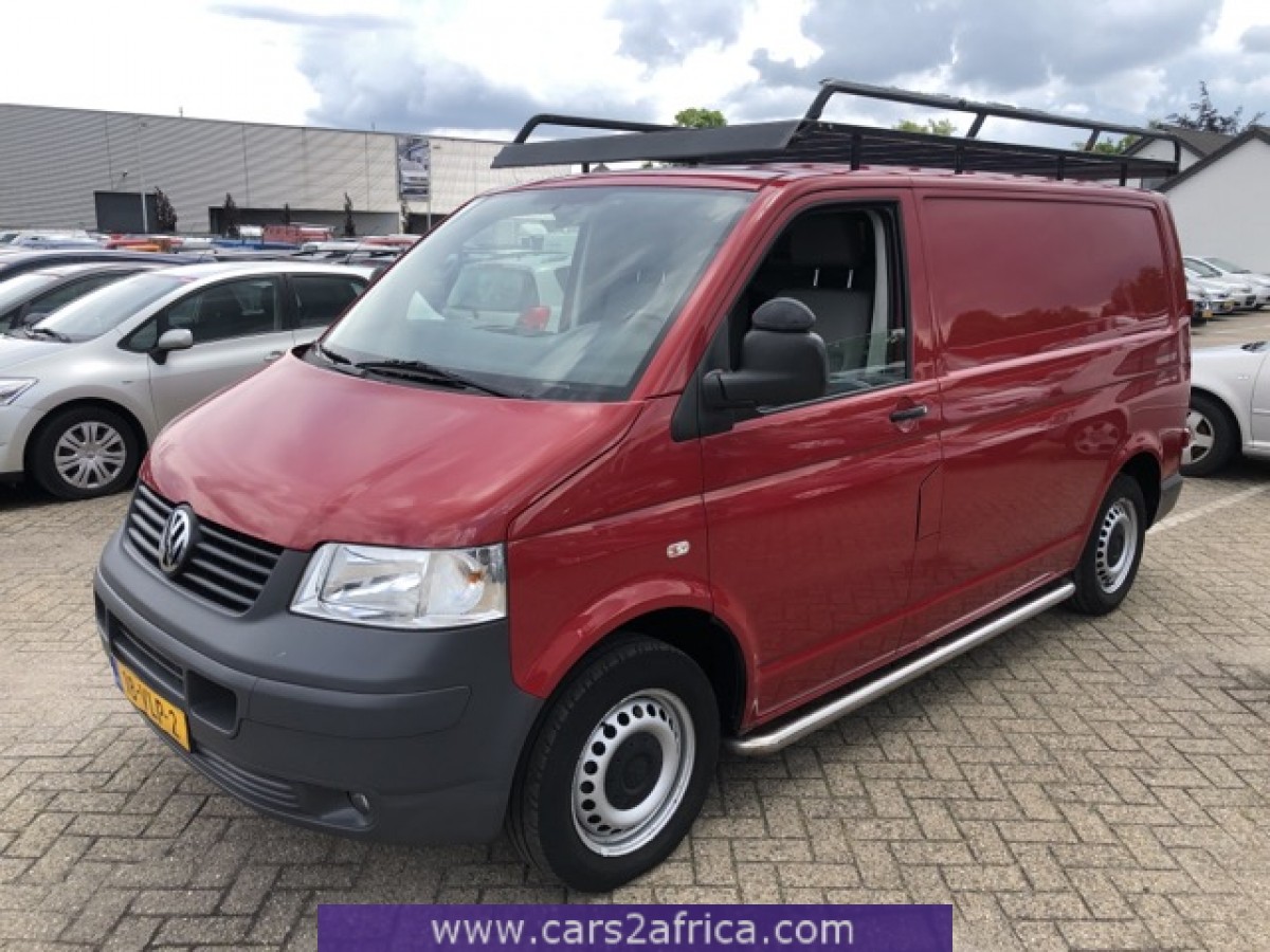 VOLKSWAGEN Transporter 1.9 TDi 67829 used, available
