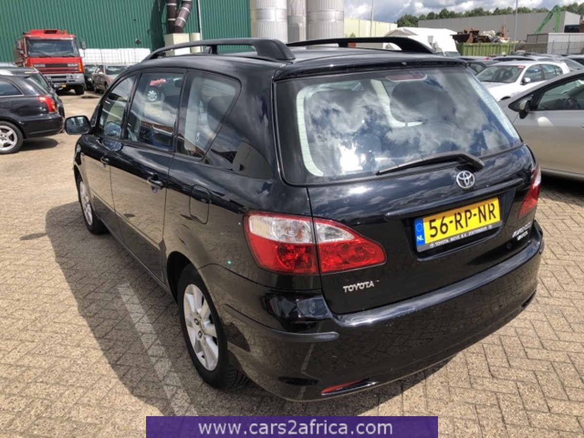 Geavanceerde Artiest Legacy TOYOTA Avensis Verso 2.0 #67912 - used, available from stock