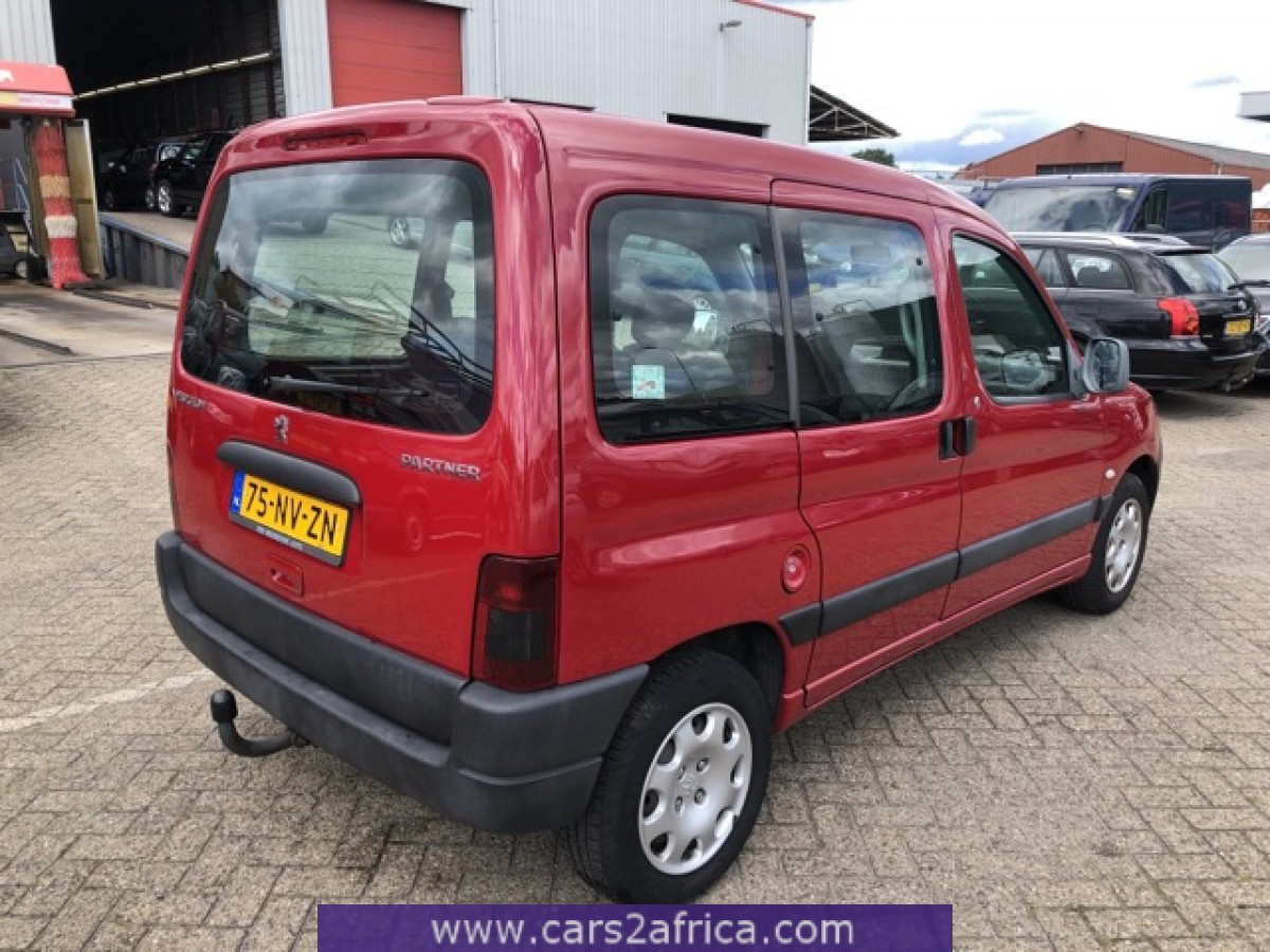 PEUGEOT Partner 1.4 67913 used, available from stock