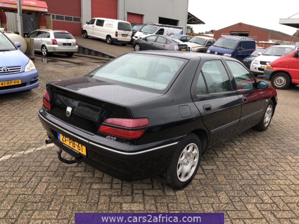 PEUGEOT 406 1.8 68300 used, available from stock