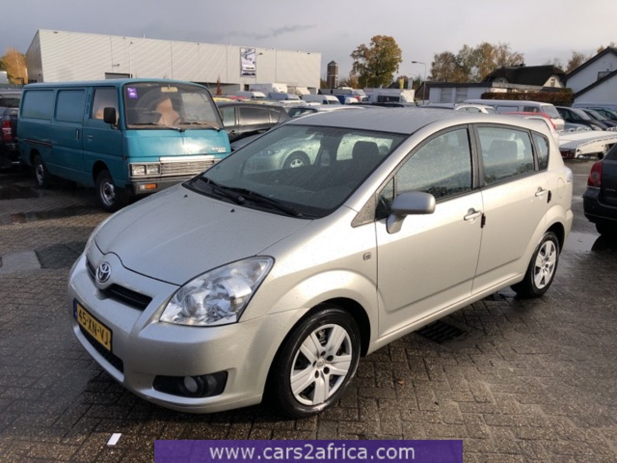 TOYOTA Corolla Verso 1.8 68508 used, available from stock