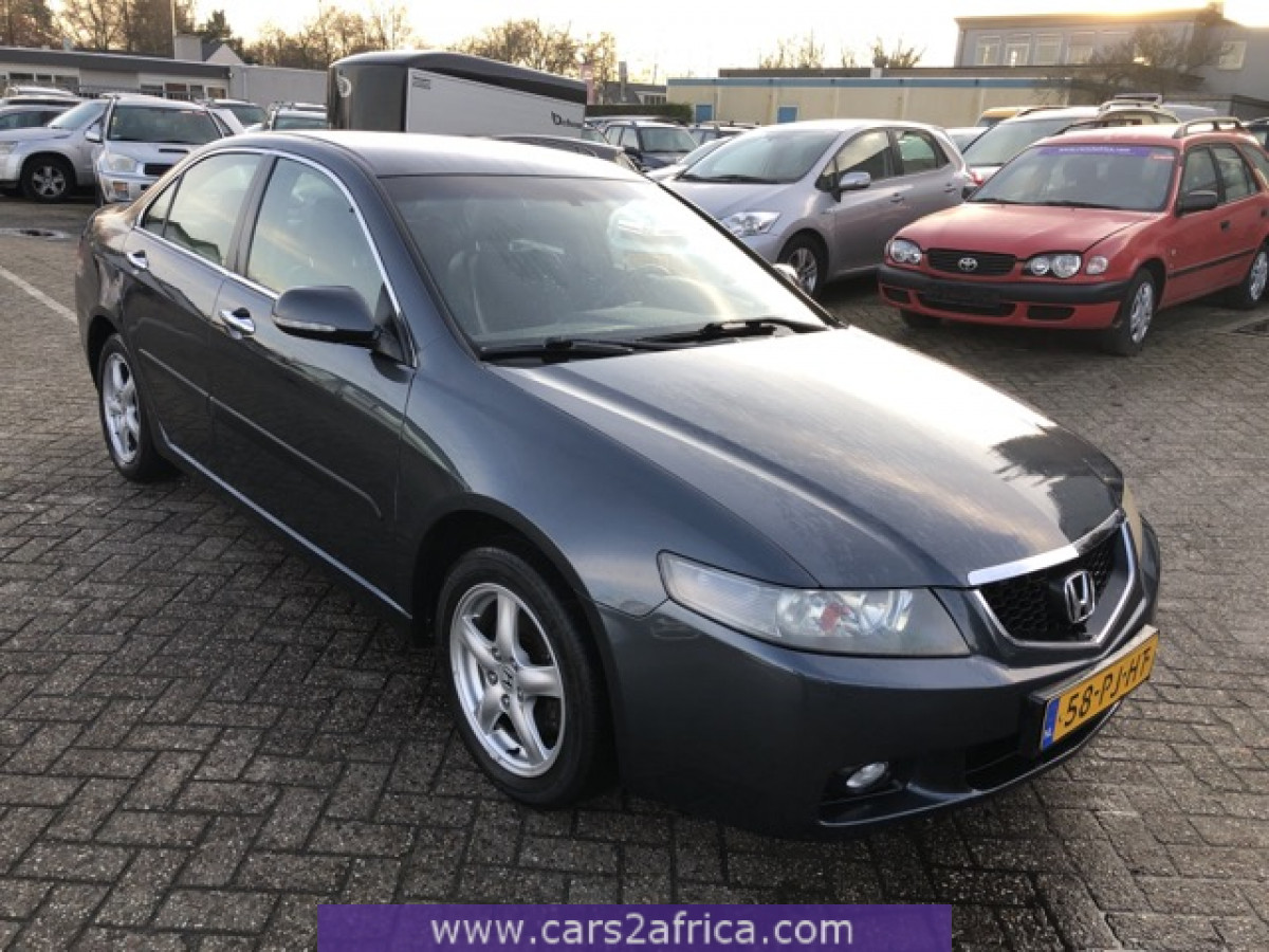 HONDA Accord 2.0 68669 used, available from stock