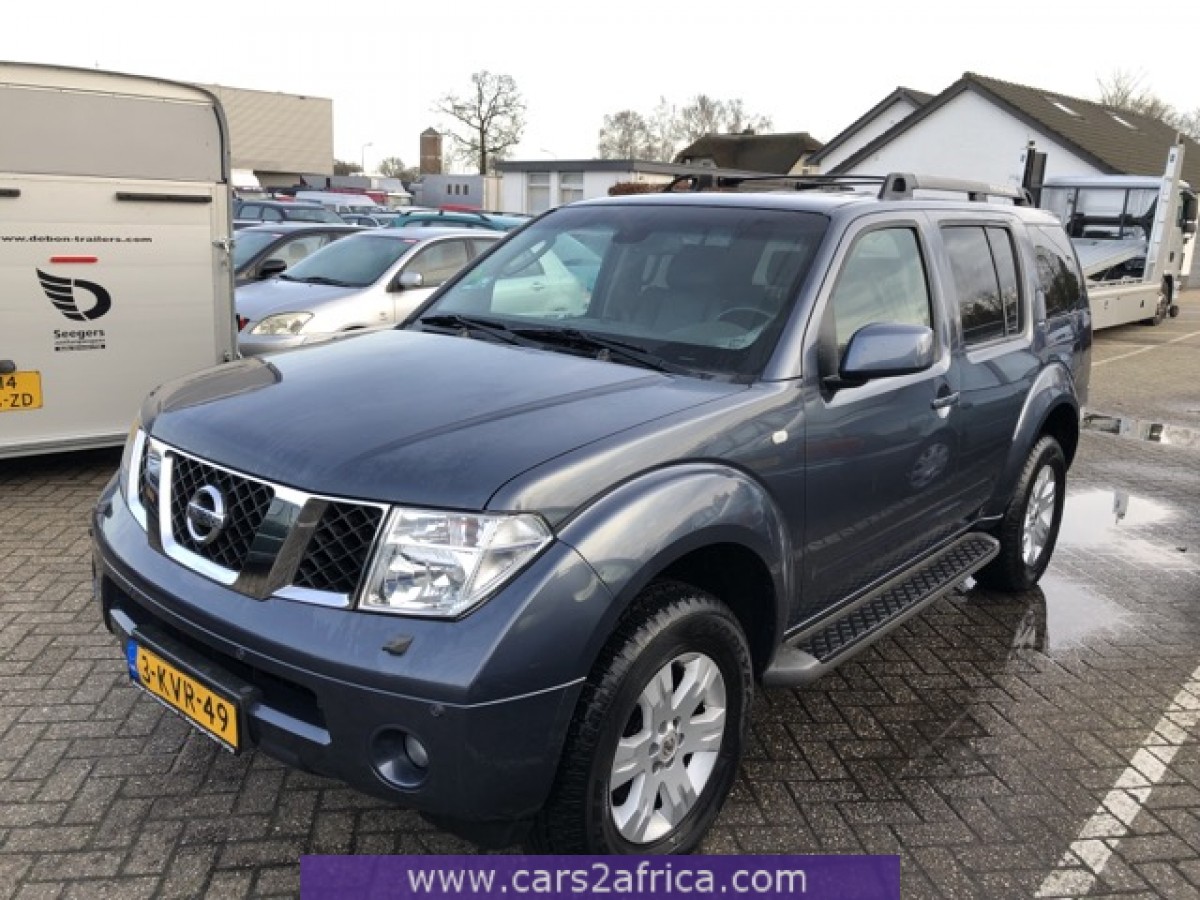 NISSAN Pathfinder 2.5 DCi 68786 used, available from stock