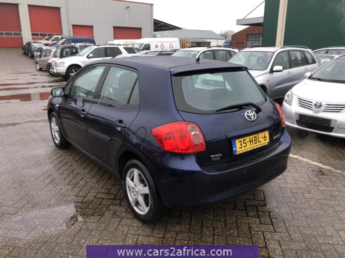 TOYOTA Auris 1.6 #66118 - used, available from stock