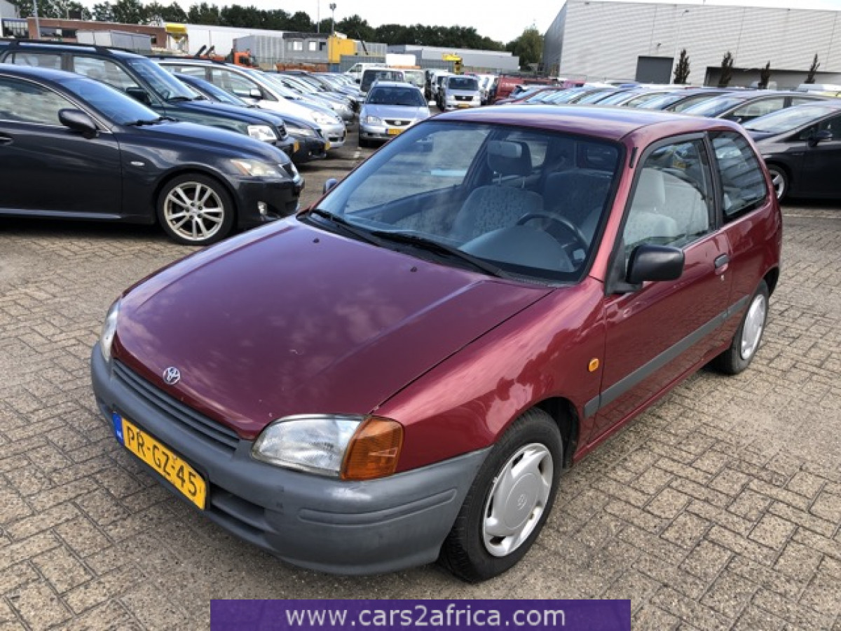 TOYOTA Starlet 1.3 69542 used, available from stock