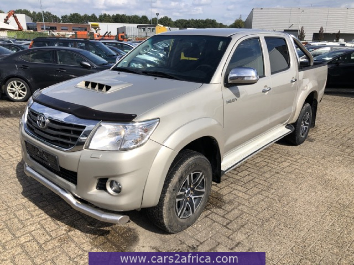 conferencia Vegetales Nabo TOYOTA Hilux 3.0 D-4D #69563 - used, available from stock